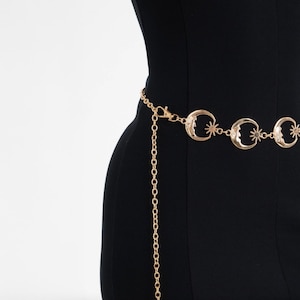 Ceinture chaîne lune, ceinture chaîne céleste, ceinture chaîne en or, ceinture chaîne soleil et lune, chaîne de ventre, bijoux chaîne de taille, ceinture fantaisiste, chaîne de corps