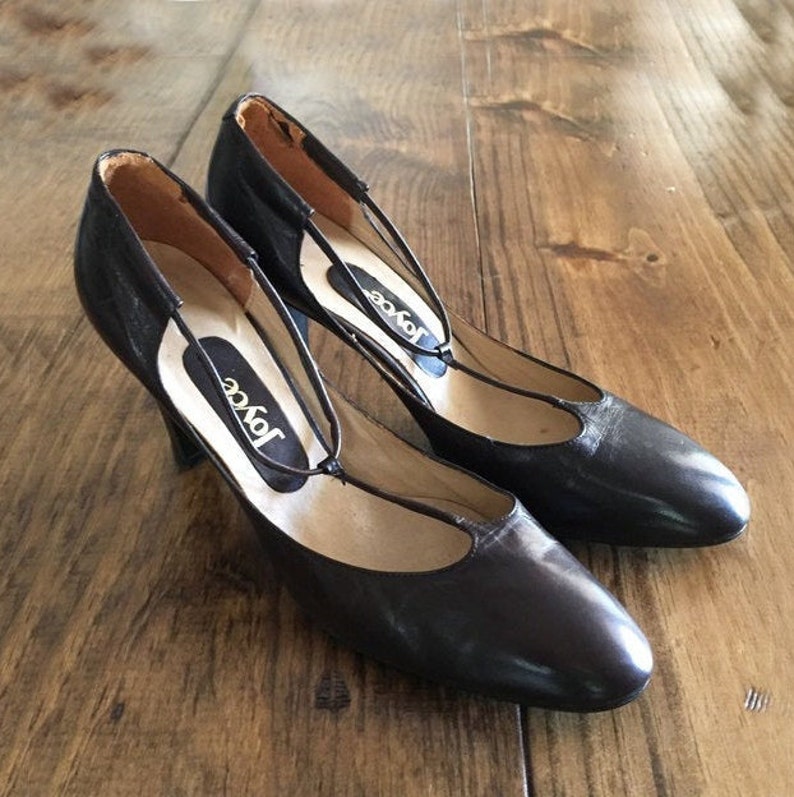 80s Joyce Heel Pumps Leather Mary Janes Vintage Shoes Brown Leather 80s joyce womens 9 pump 80s heels Mary jane shoes Pumps