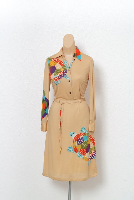 Vintage 70s dress / Novelty Print / Vintage two pi