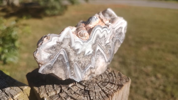 Tuxedo Lace loaded with Agate windows, bands and druzzies. 4 1/4 X 3 1/4 in  13.4