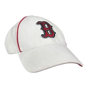 Vintage Nike Boston Red Sox Adjustable Hat / MLB Baseball Cap / Sportswear Graphic / Embroidered / OSFA White