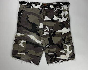 Vintage Militär Camo Cargo Shorts / Armee Einsatzhose / Loose Fit / 36 Grau