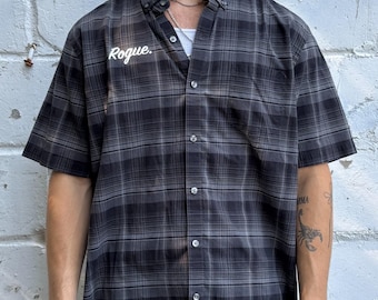Vintage Roguehaus Schwarz Kariertes Button Up Shirt Gr. XL