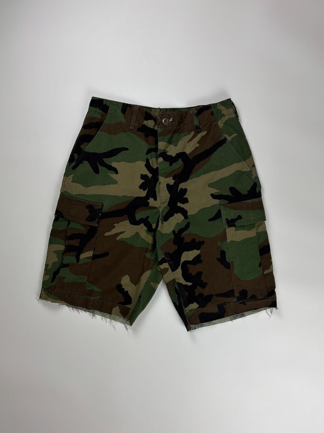 Vintage Military Camo Cargo Shorts: Frayed Army Combat