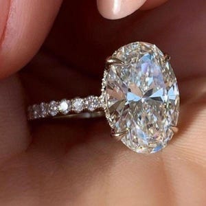3 Carat Oval Engagement Ring with Pave Prong And Halo Setting Moissanite Wedding Ring Anniversary Ring for Women Yellow/White/Rose Gold Ring