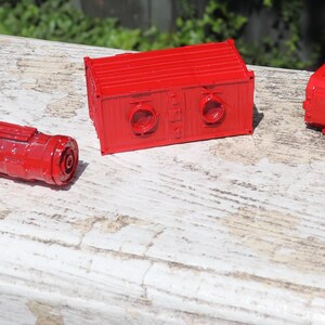 SciFi shipping container set.  Fantasy figure.  3D printed