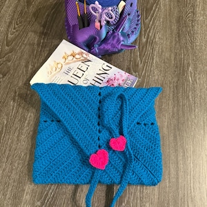 Love letter - Karen - crochet book sleeve