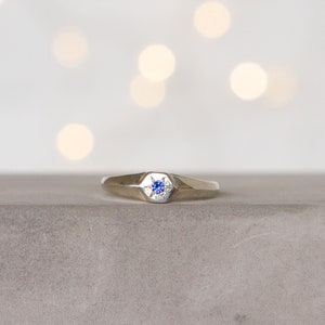 Astra Sapphire Signet Ring in silver, Star Setting, Low Profile Signet Ring, Minimal Sapphire Ring, Modern Comfortable, September birthstone image 5