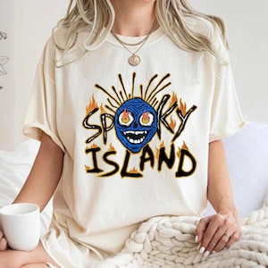 Spooky Island Tee, Retro Halloween Movie T-shirt, Disco Skull Halloween Shirt, 90s nostalgia, Retro Halloween, Summer Shirt