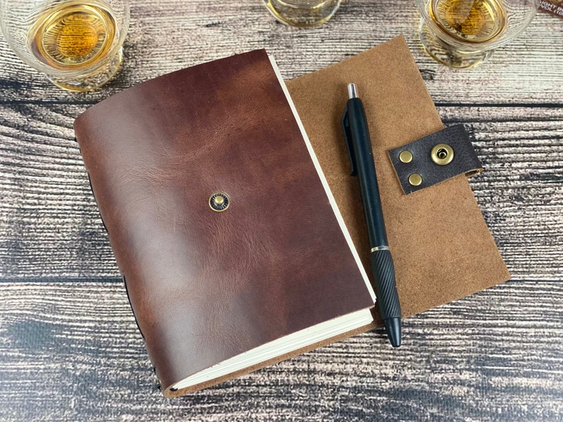 Whiskey or Bourbon Journal, Refillable Tasting Notes in Walnut Leather