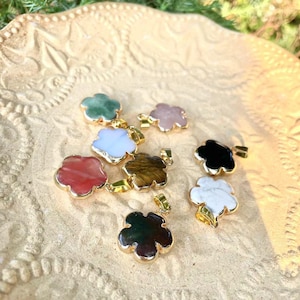 Clover Gemstone Charms – Natural Stone 4-Leaf Clover Pendants for Necklaces, DIY Jewelry Making | Rose Quartz, Onyx & More