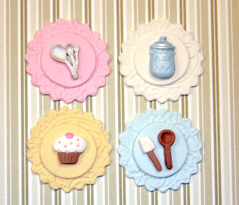 Fondant cupcake toppers Vintage Cupcake Baking Party image 1