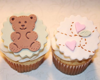 Fondant cupcake toppers Baby Shower , Ours en peluche