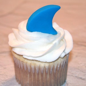 Fondant cupcake toppers Shark fin , Beach Pool Party image 1