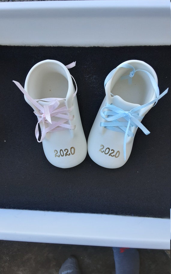 baby's first christmas shoe ornaments
