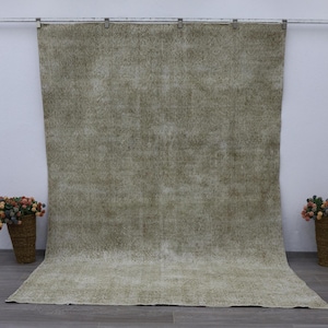 Vintage Oushak Rug 7.2x10.4 ft: Neutral Anatolian Woven Rug