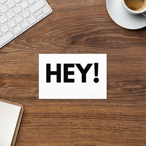 Tarjeta directa para el Día del Padre / Saludo divertido "¡Hola!" / Estilo minimalista, honesto y sin sentimentalismos