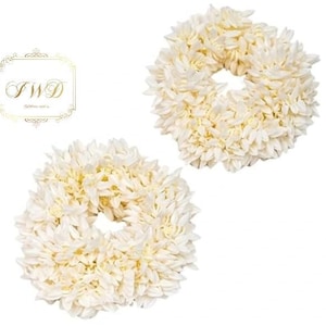 White Jasmine Scented Sangeet Haldi Mehndi Ganey Gajra Ganaas Bracelets Mehndi Mayoon Indian Wedding Favours hair hand Gana Hair Scrunchie