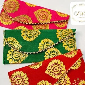 Indian Wedding Silk Fabric Cash Envelope, Fabric Money Pouch, Paisley Gift Wallet, Traditional Cloth Envelope, Handmade Shagun Cover