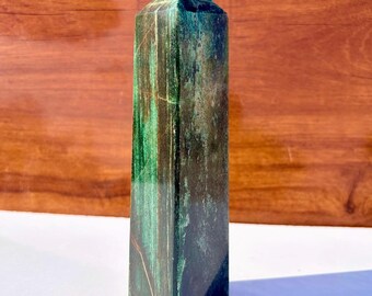 Grüner Kyanit-Kristallturm | Polierter Obelisk, Stein zur Ausrichtung des Herzchakras