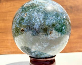 Natural Moss Agate Crystal – Green Healing Stone for Growth, Abundance & Balance