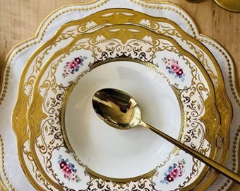 Juego de vajilla de porcelana de 60 piezas – Vajilla elegante con diseño floral dorado para 12 personas.