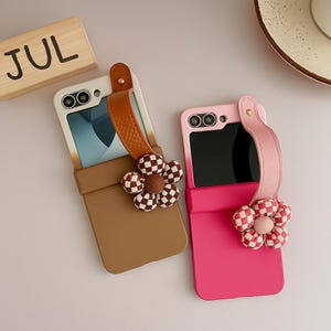 Gradient Wrist Strap Flip Phone Case: Shockproof Hinge Protection
