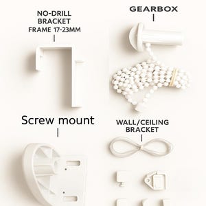 Puede incluir: Un kit de montaje de persiana enrollable blanco con varios componentes, incluyendo una caja de engranajes, un montaje de tornillo y un soporte de pared/techo. El kit incluye un soporte sin taladro para marcos de 17-23 mm. El texto de la imagen dice "ROLLER BLIND MOUNTING KIT".