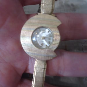 Vintage Accro Ladies Watch, Wind Up and Running, Gold Filled Band, 6 3/4&quot;