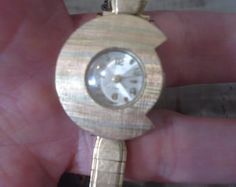 Rare Vintage Womens Consul Swiss Made Mechanical Wind up  display picture 1