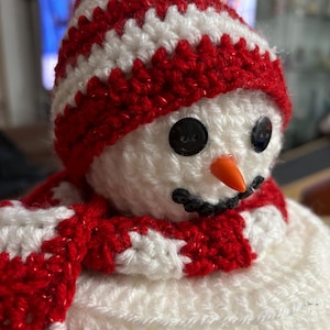 Crochet Snowman Toilet Paper Holder