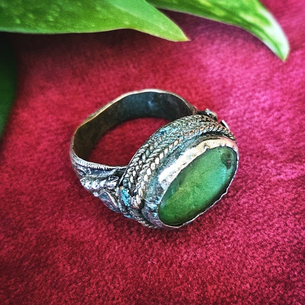 Kuchi Glass Ring - Size 6.5 - Vintage Afghan Tribal Ring for Belly Dance - Green - Kuchi Tribal Belly Dance Ring