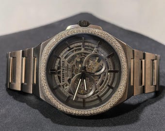 Reloj de plata cultivado en laboratorio con bisel cultivado en laboratorio / Relojes de lujo / Relojes con diamantes