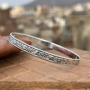 925 Sterling Silver Floral Handcrafted Bangle | Vintage-Inspired Oxidized Bracelet | Silver Bangle| Intricate Jewelry Gift for Her DJS10