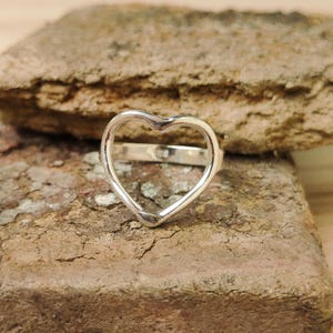 Minimalist Open Heart Sterling Silver Ring Dainty Heart Shape Ring for Women 925 Silver Love Ring | Cute Promise Ring Handmade Gift Jewelry