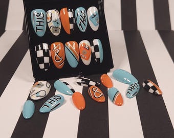 Stray Kids This & That Press On Nails