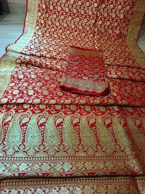 Traditional banarsi satan sarees red colour cotton silk sarees with scarf free