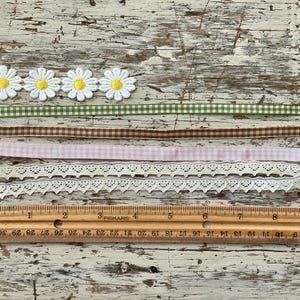 Holly Hobby Textile Scrap Pack: Vintage Fabric for Junk Journals, Slow Stitch, Mixed Media immagine 8