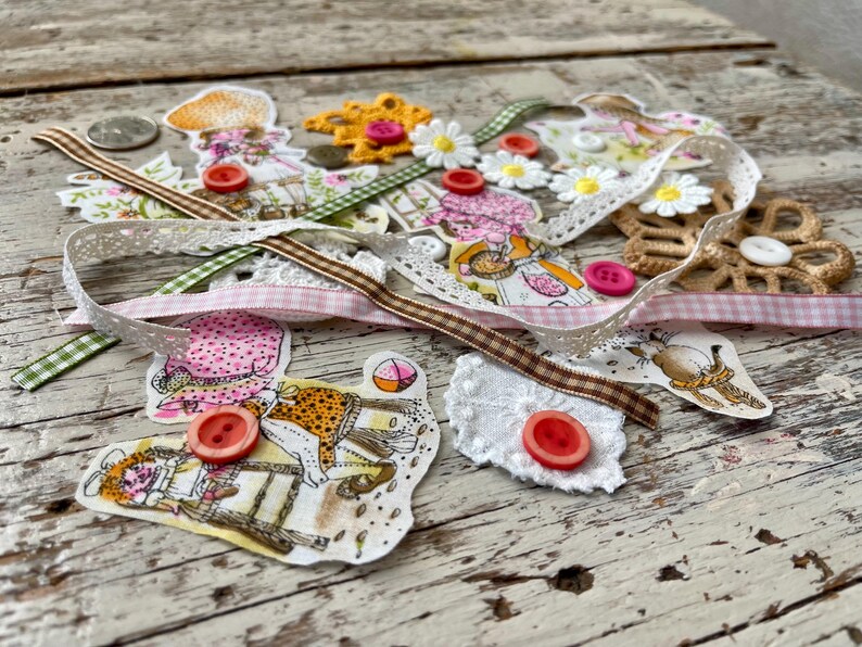 Holly Hobby Textile Scrap Pack: Vintage Fabric for Junk Journals, Slow Stitch, Mixed Media immagine 12