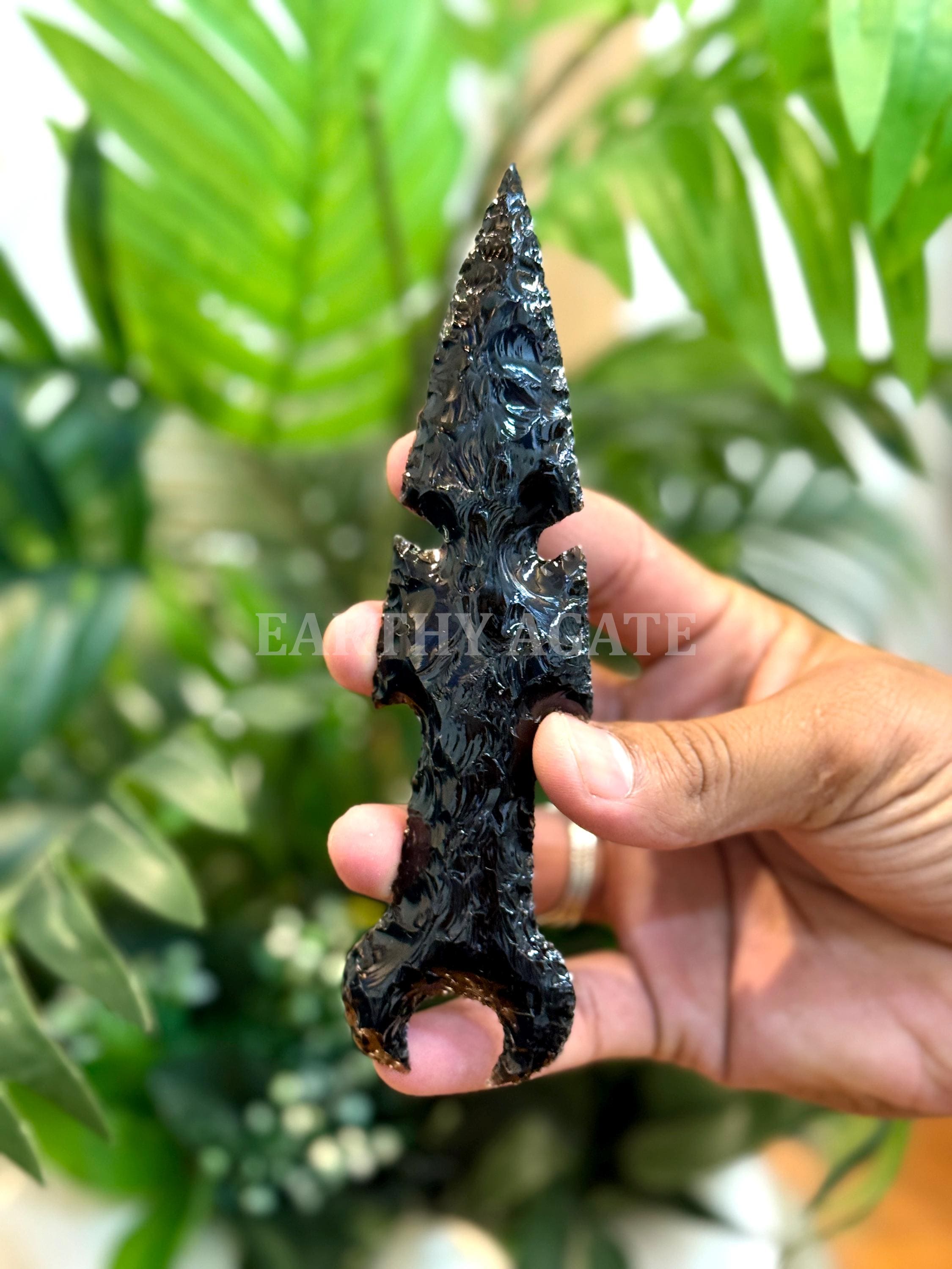 Pointe de flèche en obsidienne noire : Lame de lave fabriquée à la main - Protection spirituelle