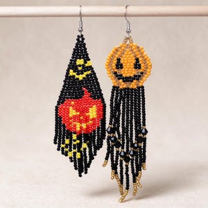 Kolczyki z frędzlami w kształcie dyni na Halloween • Upiorna, szykowna biżuteria z wiszącą dedykacją • Prezent na imprezę w stylu boho z dynią