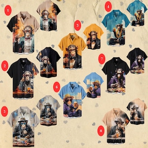 Puede incluir: Colección de camisas de manga corta con botones, cada una con una ilustración de mono única. Cada camisa muestra un diseño diferente, con monos en varios escenarios, vistiendo trajes, sombreros y sosteniendo bebidas. Las camisas están disponibles en varios colores.