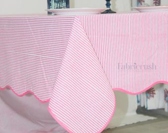 Rosa randig linneduk med rosa kantband – Modern minimalistisk duk för middagar, bröllop och vardagsinredning, högtidsvärdskap