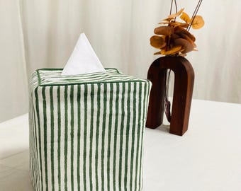 フォレストグリーンのストライプ柄リネンティッシュボックスカバー（パイピング付き）– モダンなティッシュケース、リビング、バスルーム、キッチン、ホーム＆オフィス用、ギフト