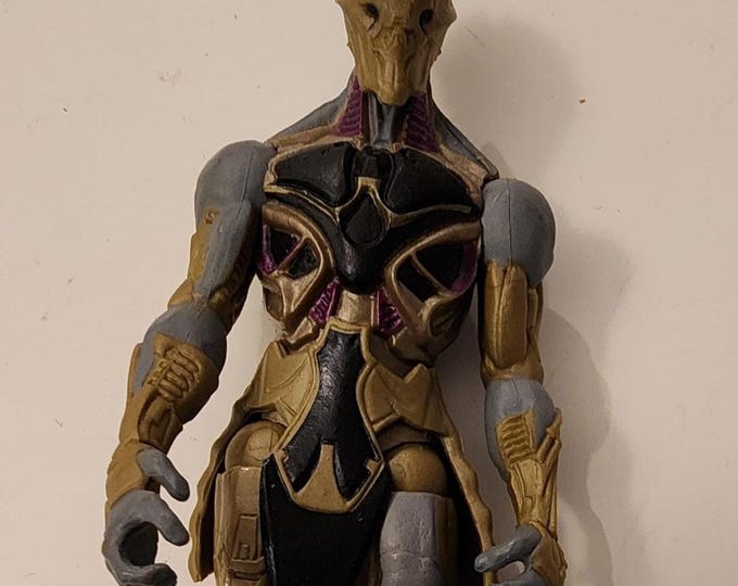 Marvel Avengers Chitauri Figure