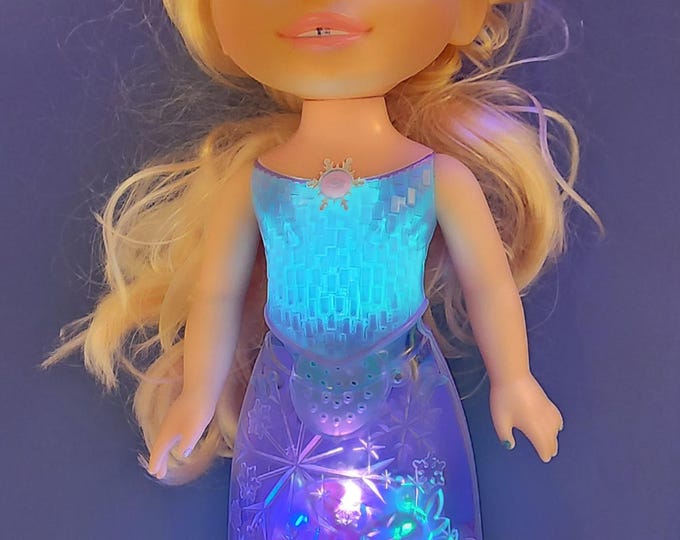 Disney Frozen Northern Lights Elsa Doll