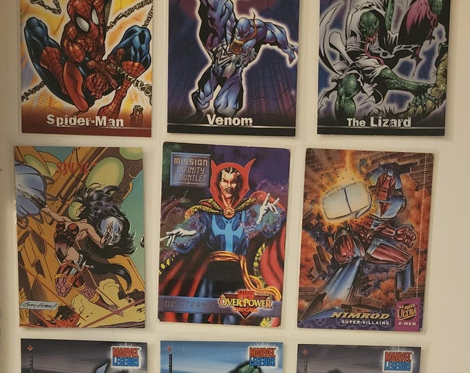 Marvel Comics Card Bundle 22 Cards Included