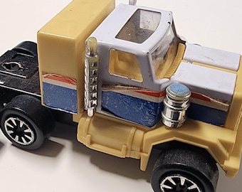 Vintage Nylint  Semi Truck U-Haul Movers World