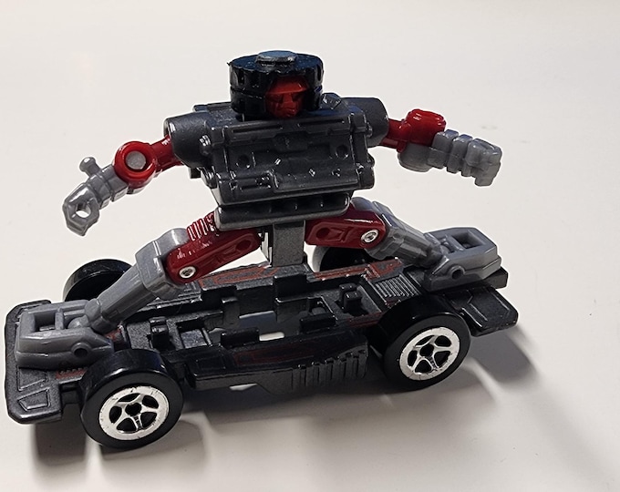 How Wheels Robo Wheels Lethal Lance Die Cast Car 1:64 Scale