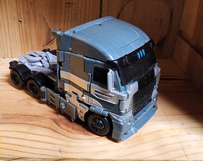 Transformers Age of Extinction Generations Voyager Class Galvatron Figure